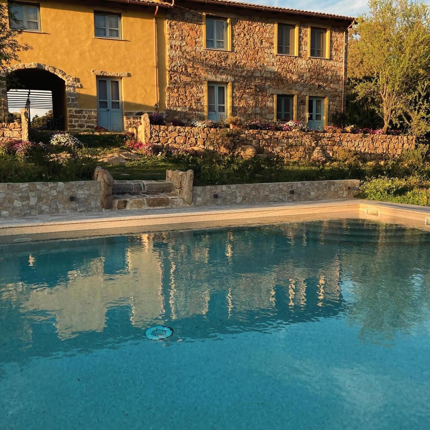 Agriturismo Is Conchisceddas Gonnosfanàdiga Exteriér fotografie